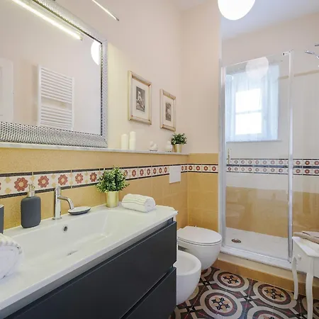 Villa Tuscan Near Lucca With Pool